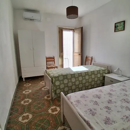 Resta Vacation Feriehus Casalabate